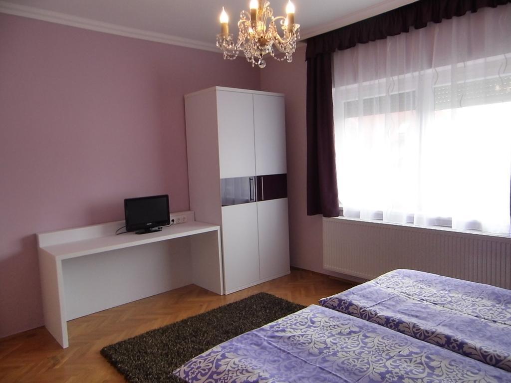 Alfa Apartman Sárvár Стая снимка